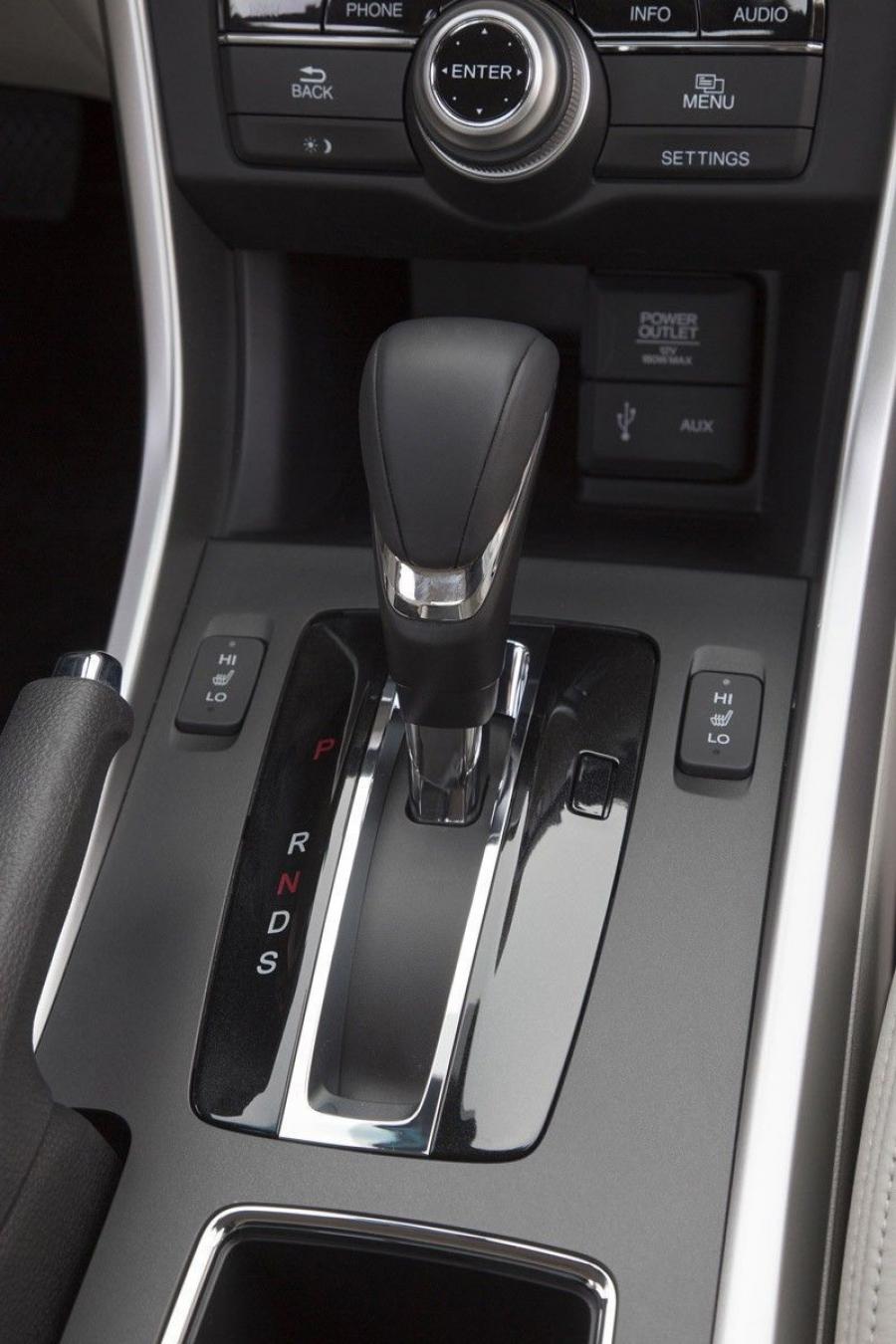  Honda Accord EX-L Sedan 2013 года  (фото 10 из 83)